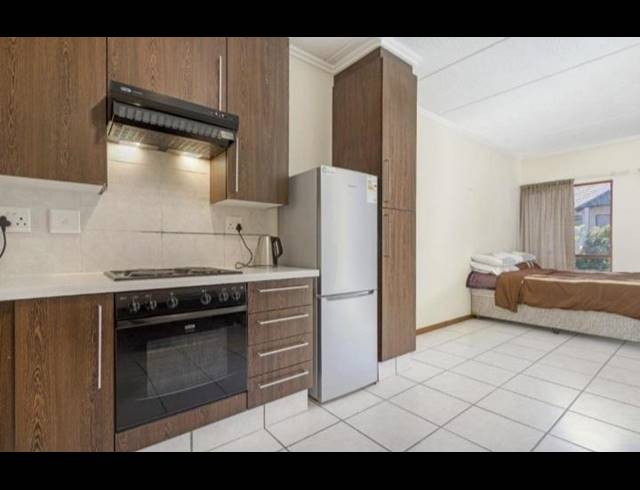 0 BEDROOM APARTMENT FOR SALE IN LONEHILL